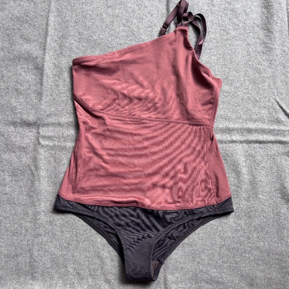 Malia Mills tiona maillot one piece - Picture 7 of 8